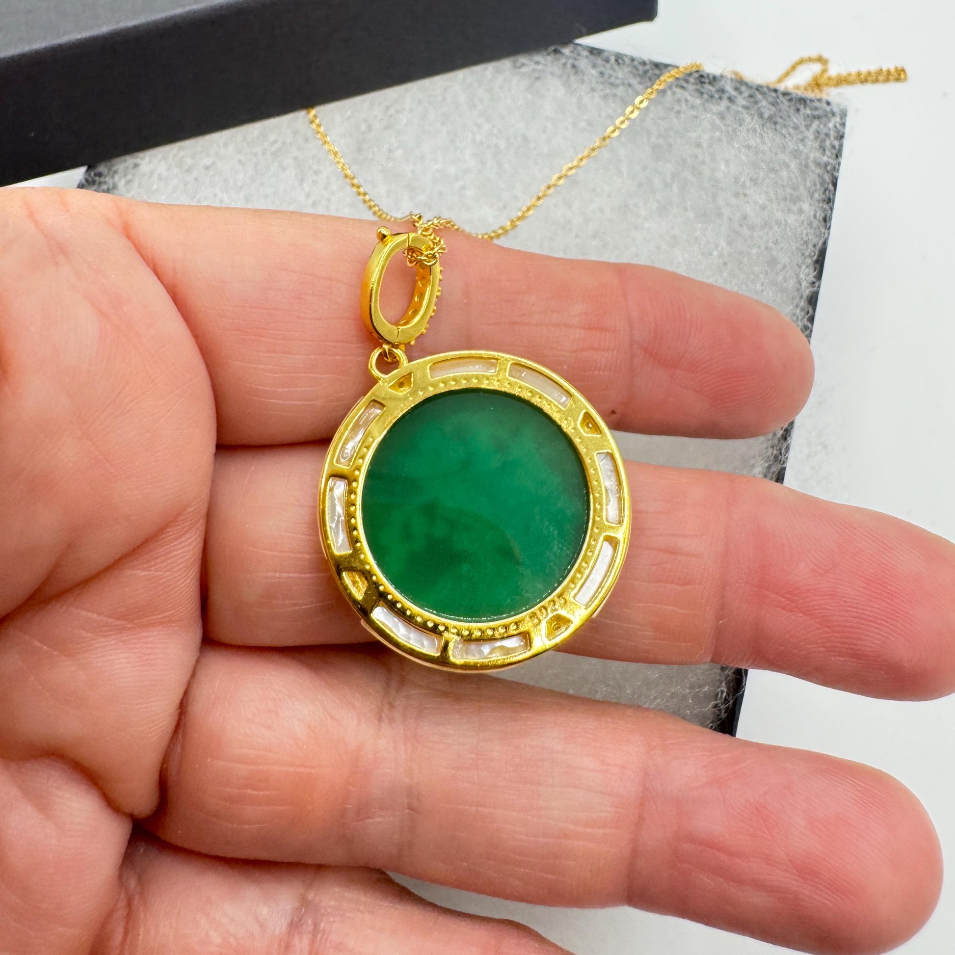 Vintage Lily of the Valley Green Onyx Cameo Choker 925 Sterling Silver Necklace