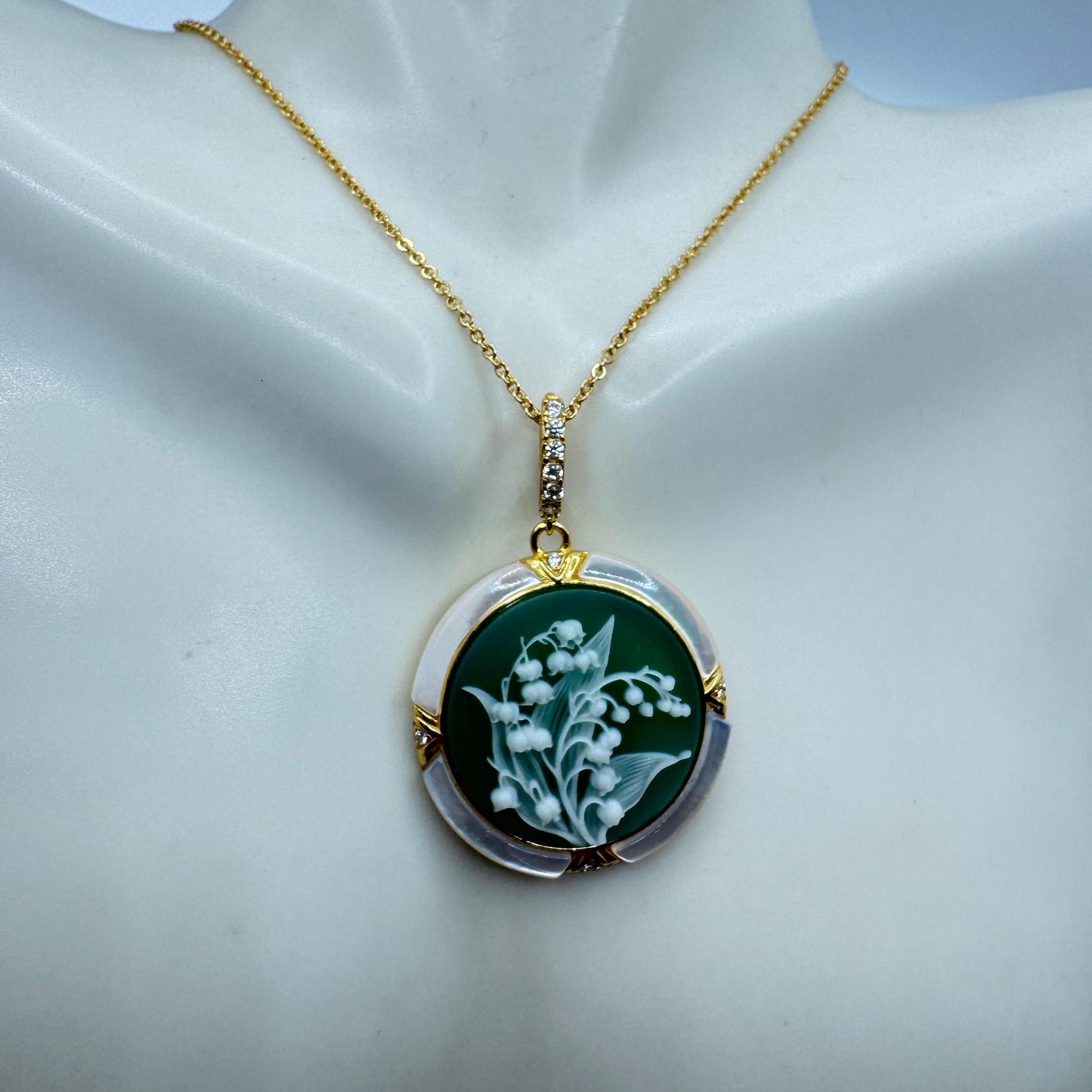 Vintage Lily of the Valley Green Onyx Cameo Choker 925 Sterling Silver Necklace