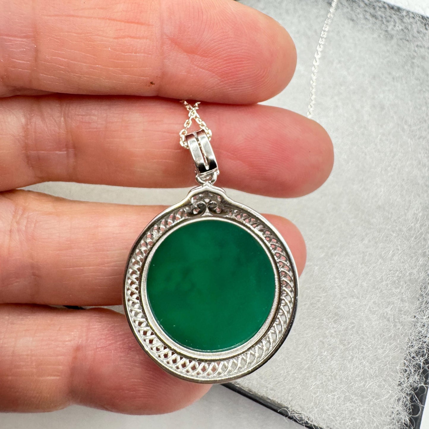 Vintage Lily of the Valley Green Onyx Cameo Choker 925 Sterling Silver Necklace