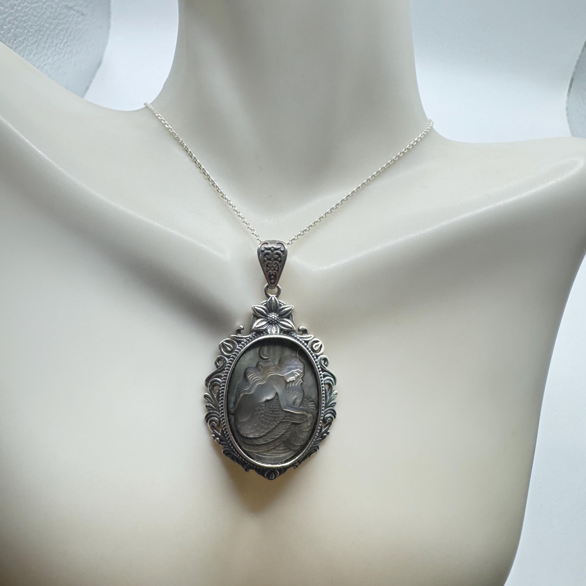 Vintage Mother of Pearl Mermaid Cameo Sterling Silver Necklace Choker