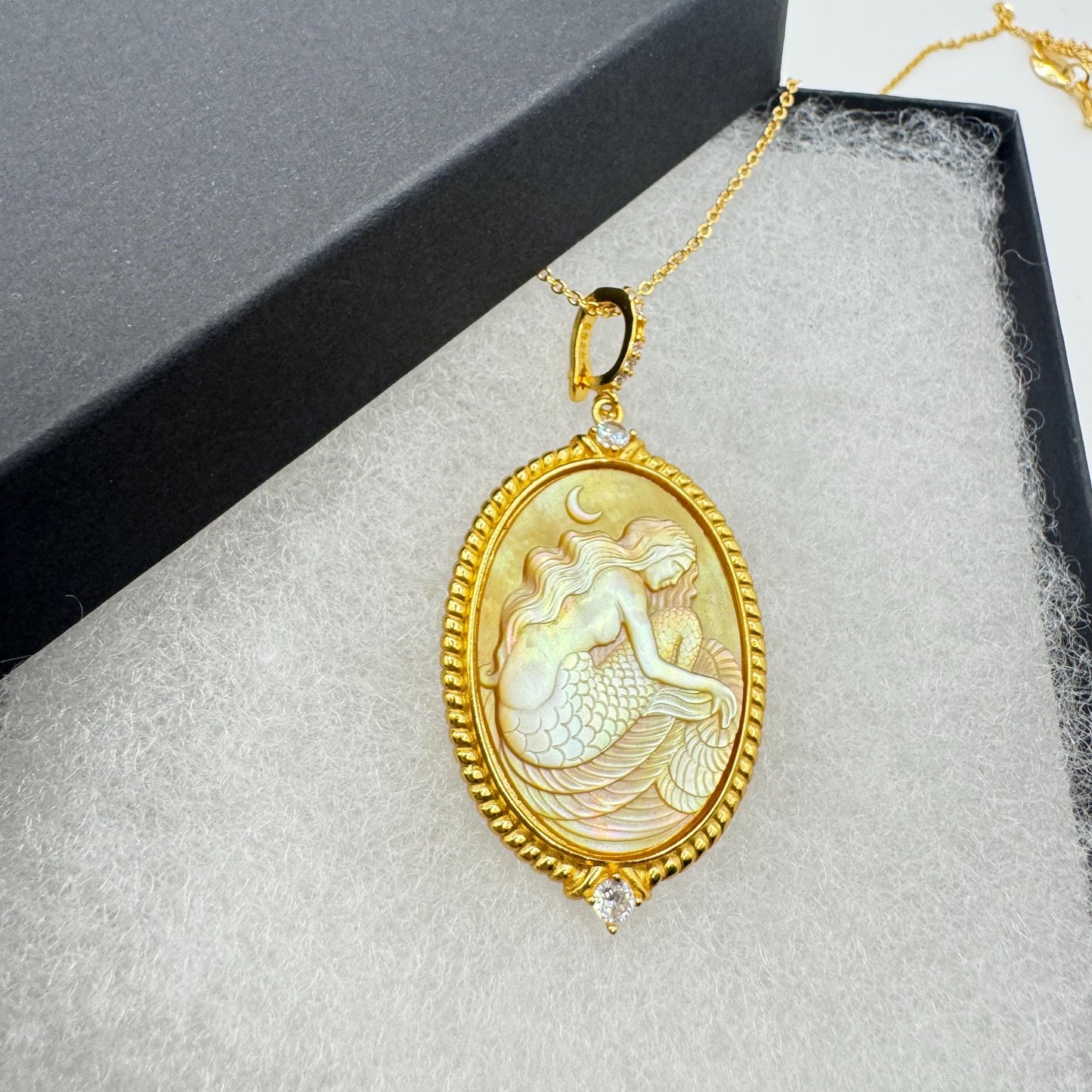 Vintage Mother of Pearl Mermaid Cameo Golden Sterling Silver Necklace Choker