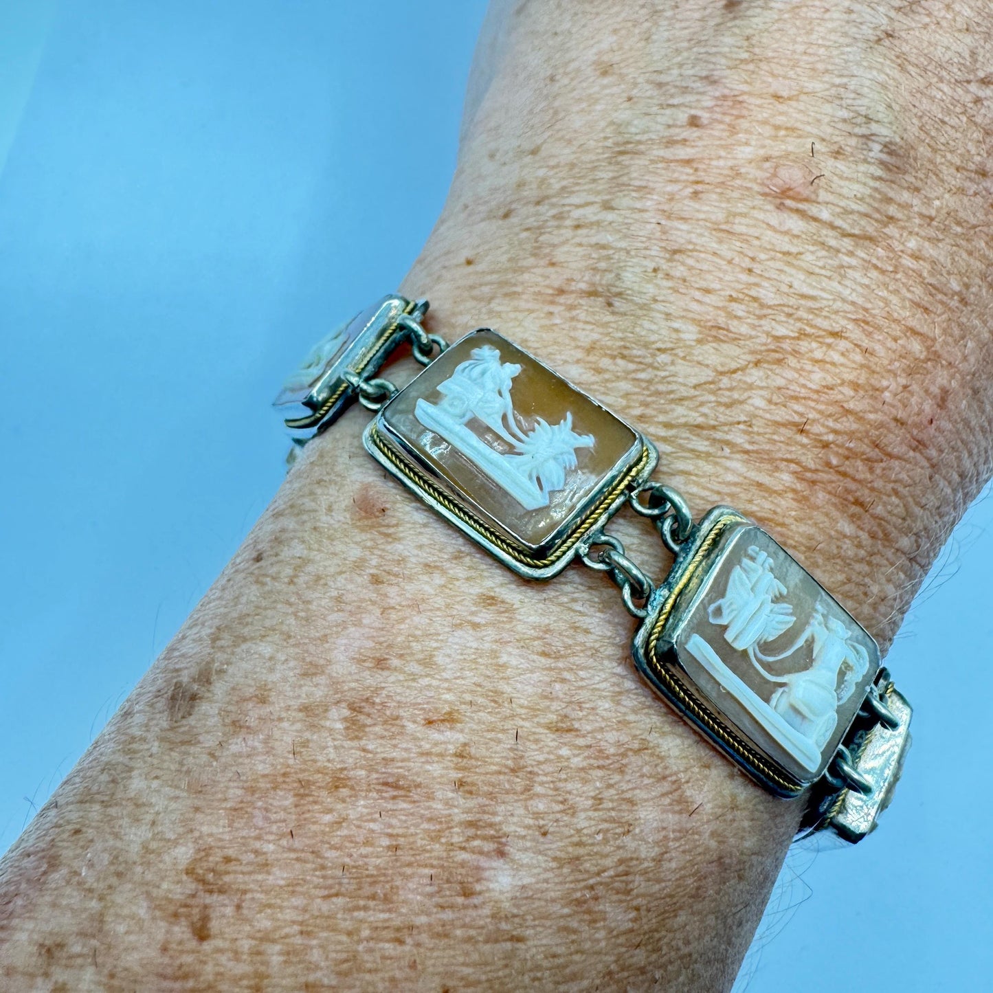 Vintage Cameo Shell Bracelet 925 Sterling Silver 7 inches