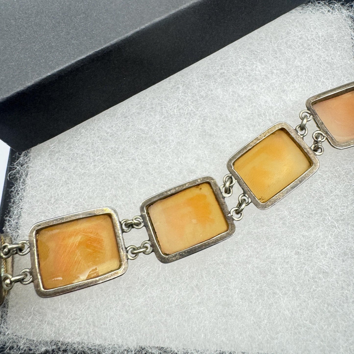 Vintage Cameo Shell Bracelet 925 Sterling Silver 7 inches