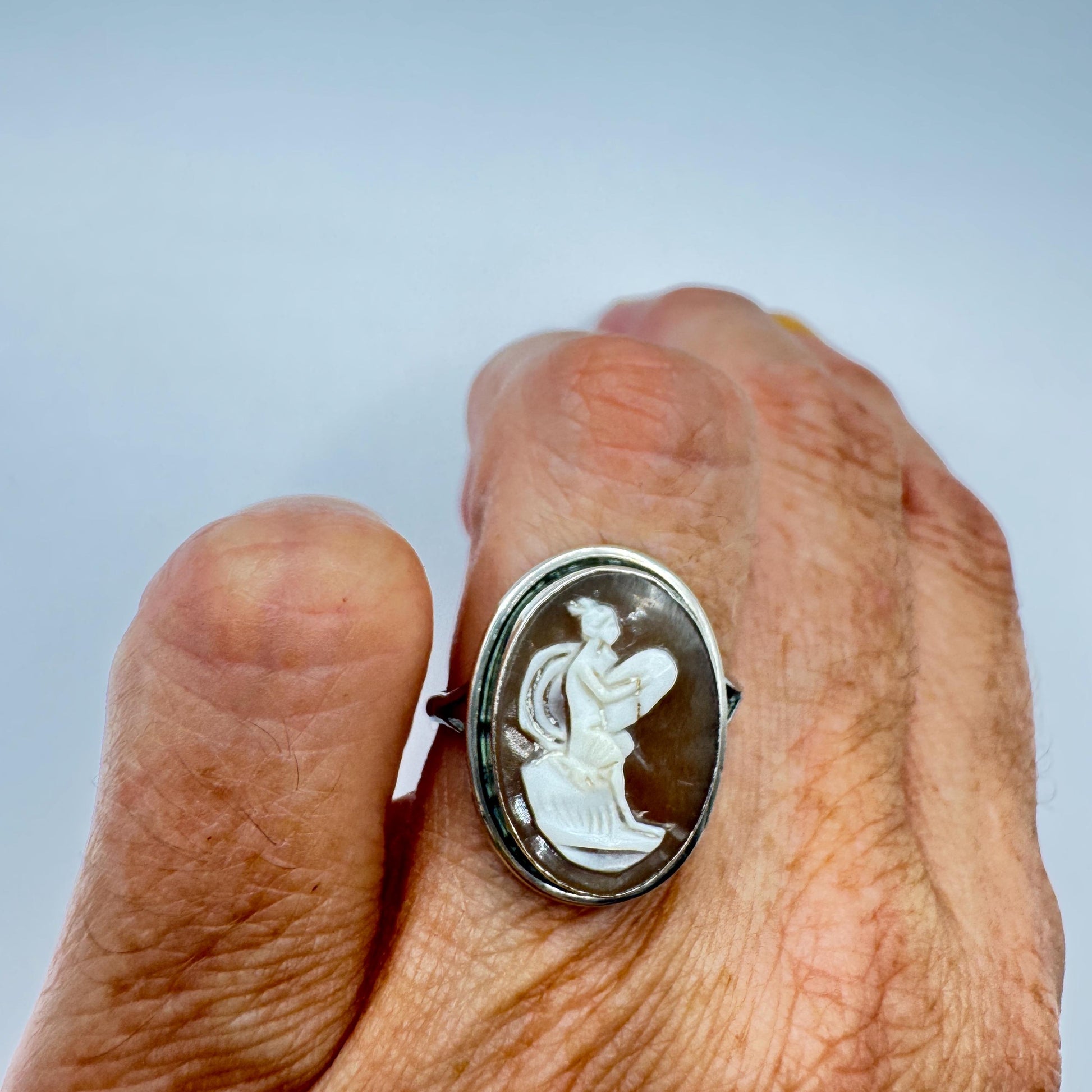 Vintage Cameo 925 Sterling Silver Cocktail Ring