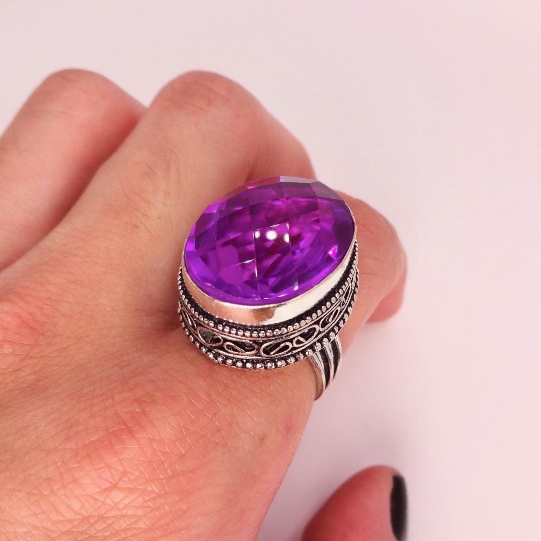 Vintage Purple Art Glass White Bronze Silver Ring, Size 7