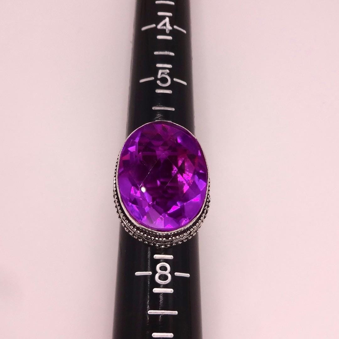 Vintage Purple Art Glass White Bronze Silver Ring, Size 7