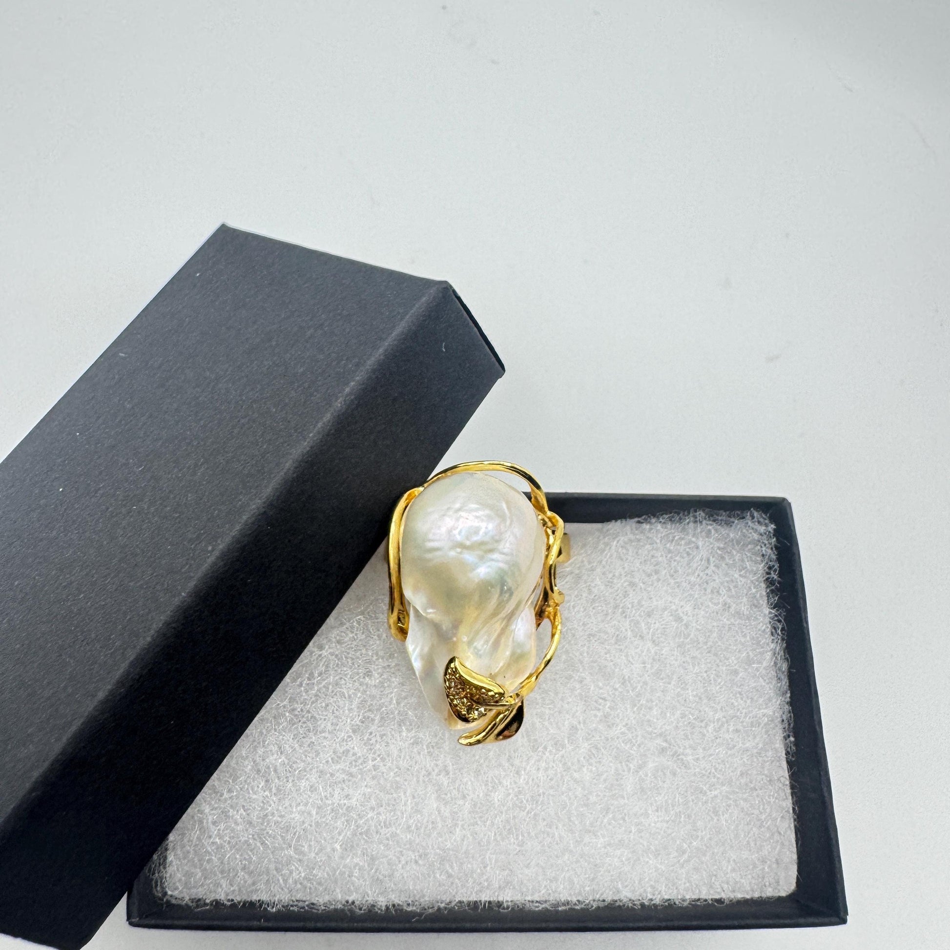 Vintage Biwa Pearl Ring Golden 925 Sterling Silver Cocktail Statement Adjustable