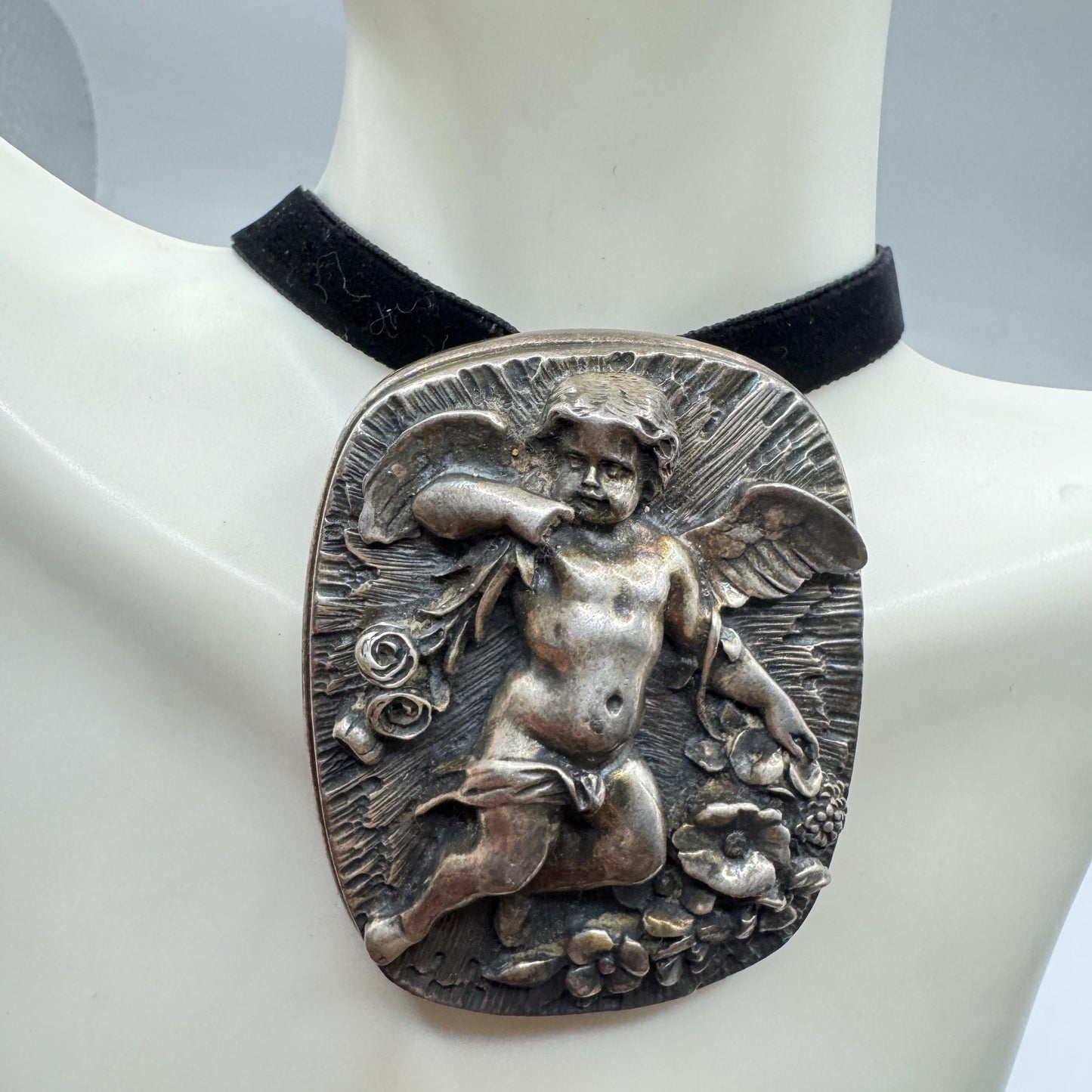 Vintage Deco 925 Sterling Silver Angel Cherub Brooch Pin