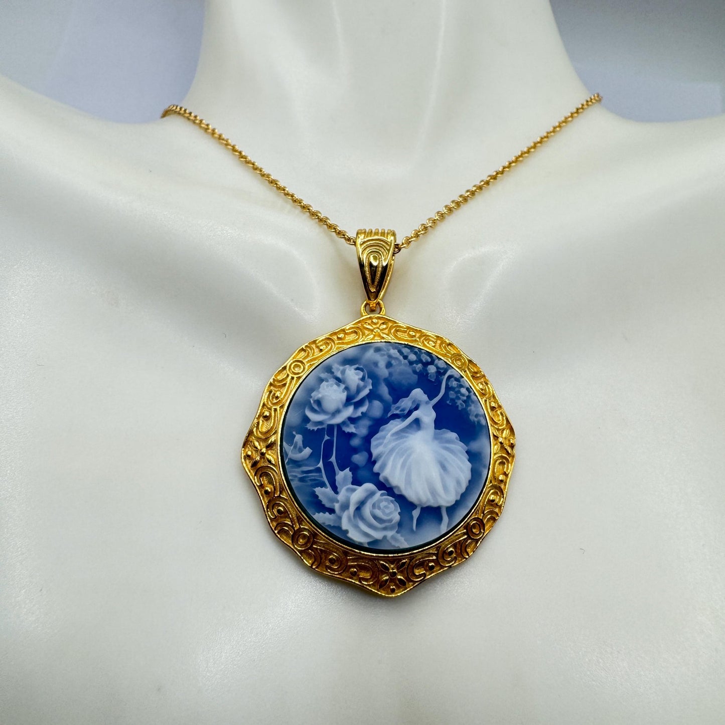Vintage Blue Ballerina Cameo Flowers Gold 925 Sterling Silver Necklace Choker