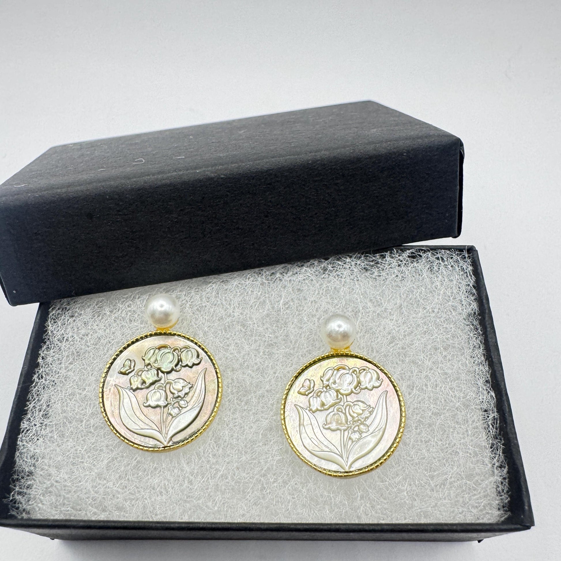 Vintage Abalone Lily Valley Cameo Golden 925 Sterling Silver Earrings