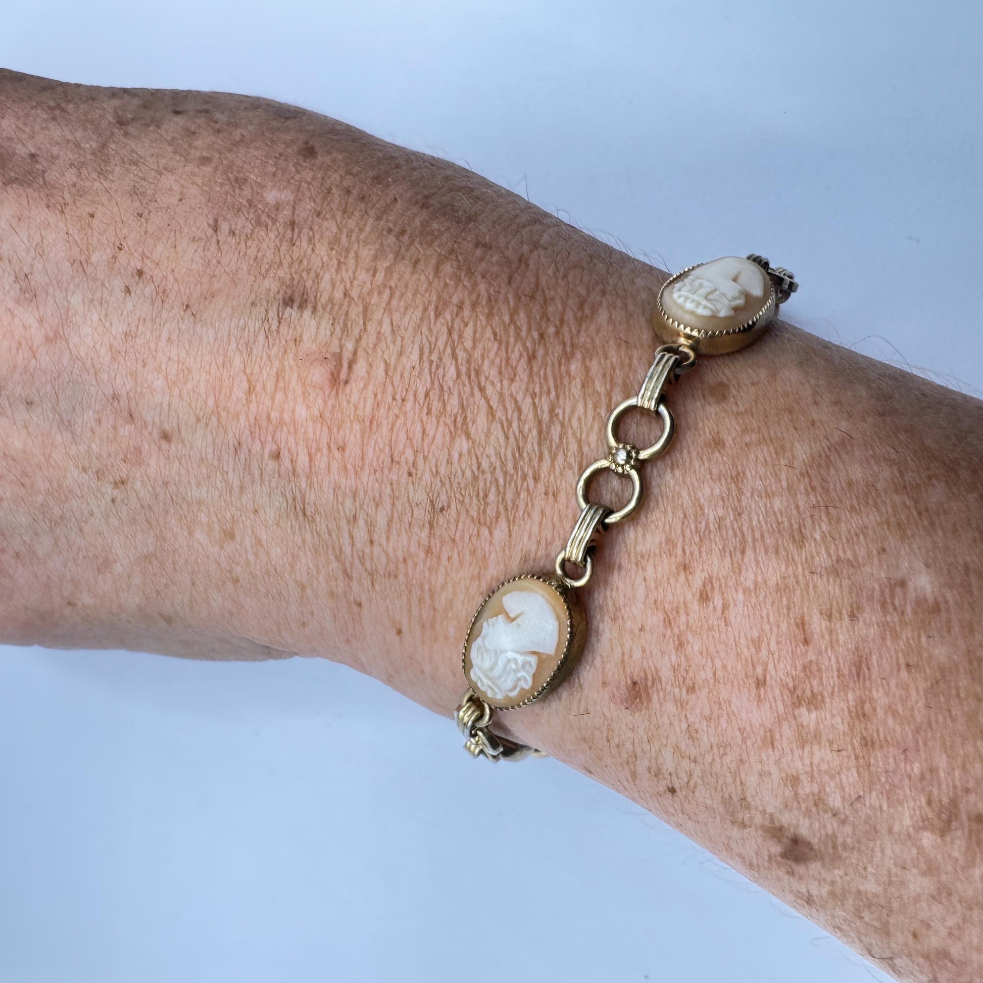 Vintage Cameo Bracelet Gold Filled
