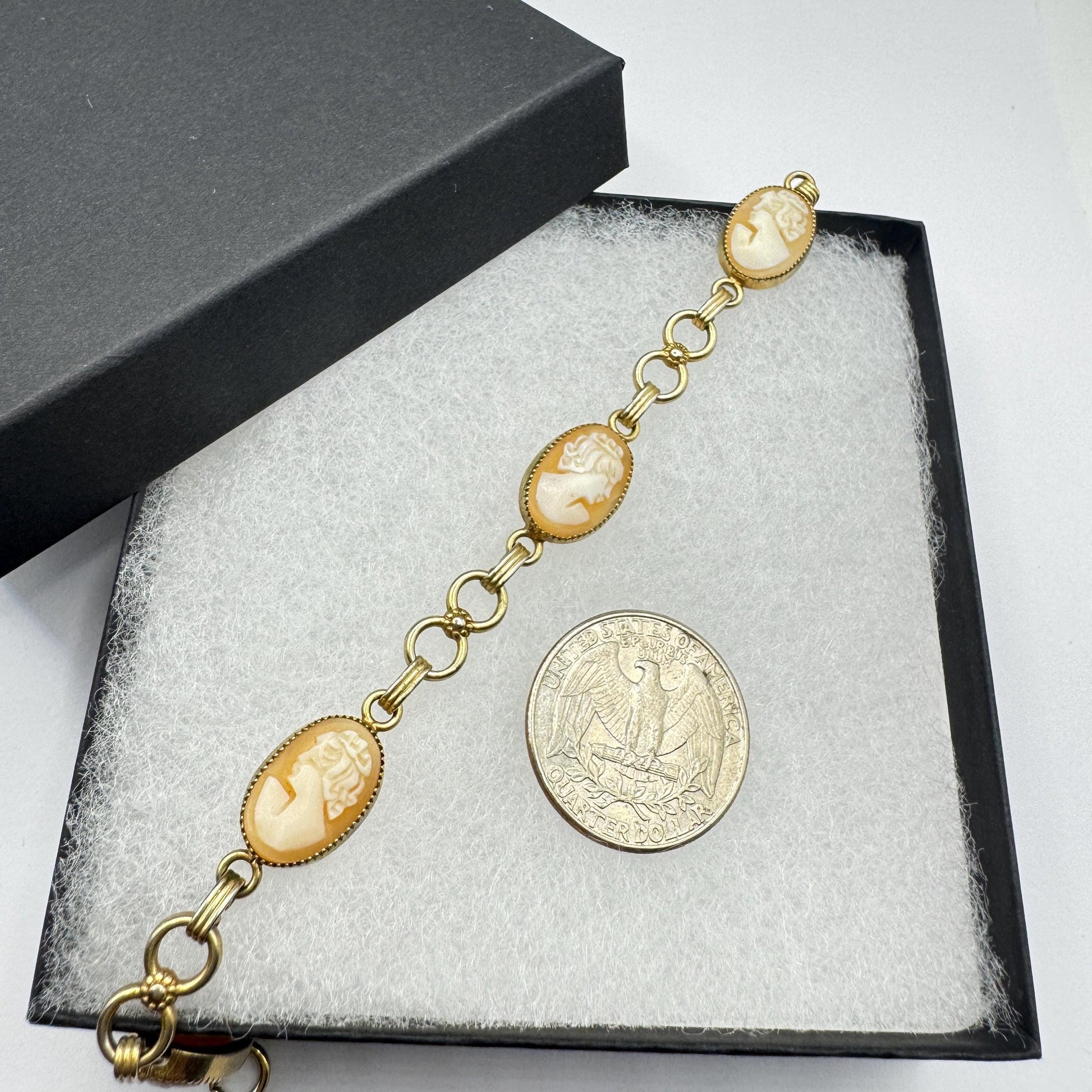 Vintage Cameo Bracelet Gold Filled