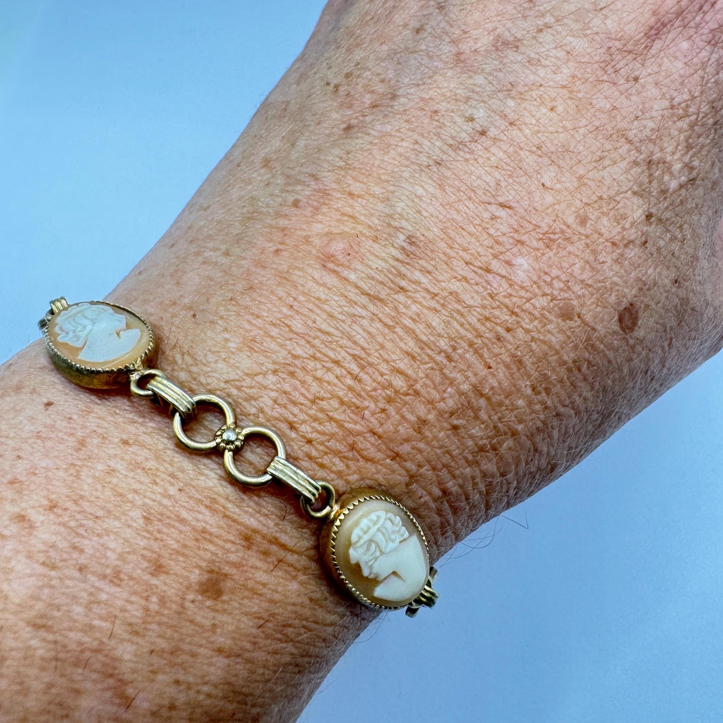 Vintage Cameo Bracelet Gold Filled