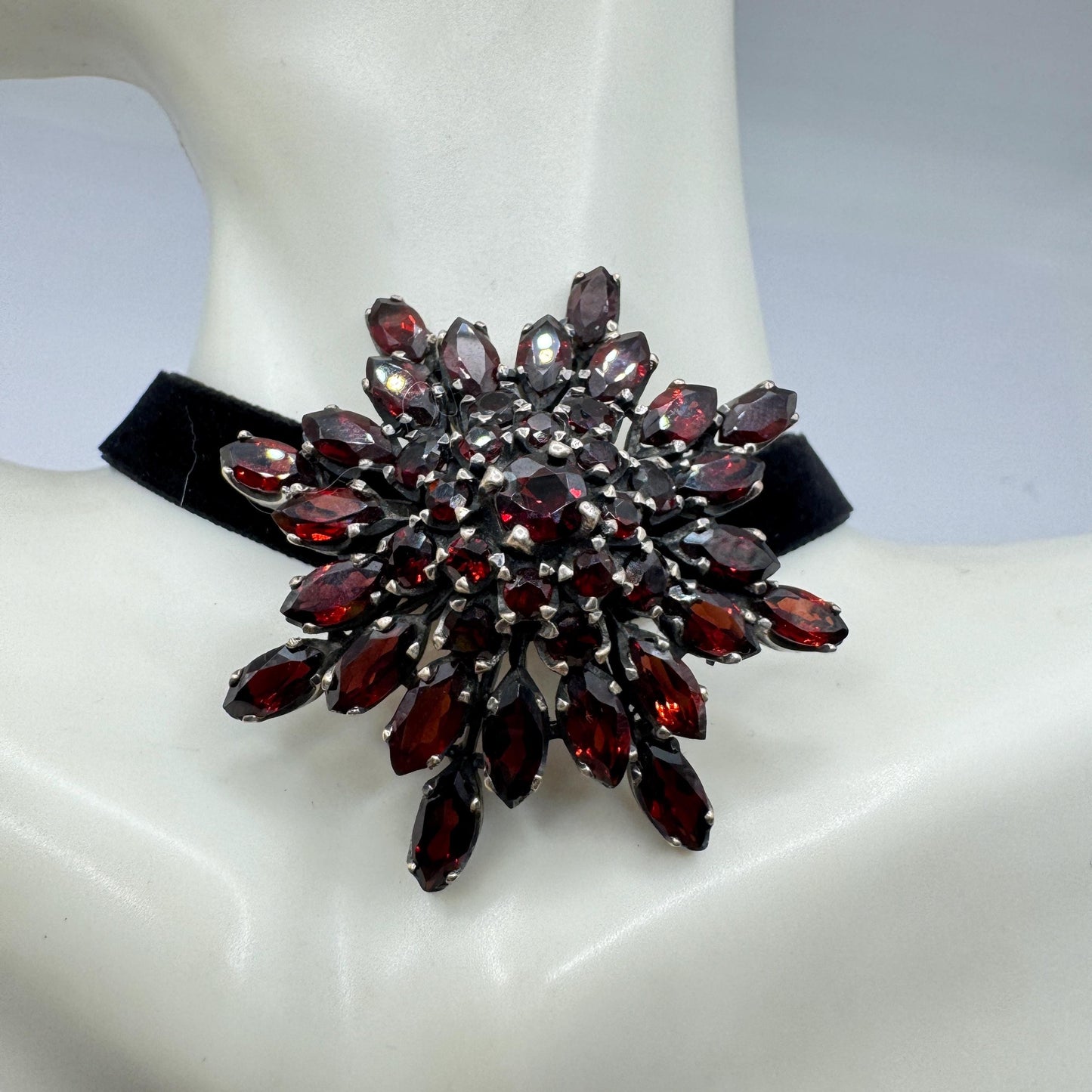 Vintage Red Bohemian Garnet 925 Sterling Silver Brooch