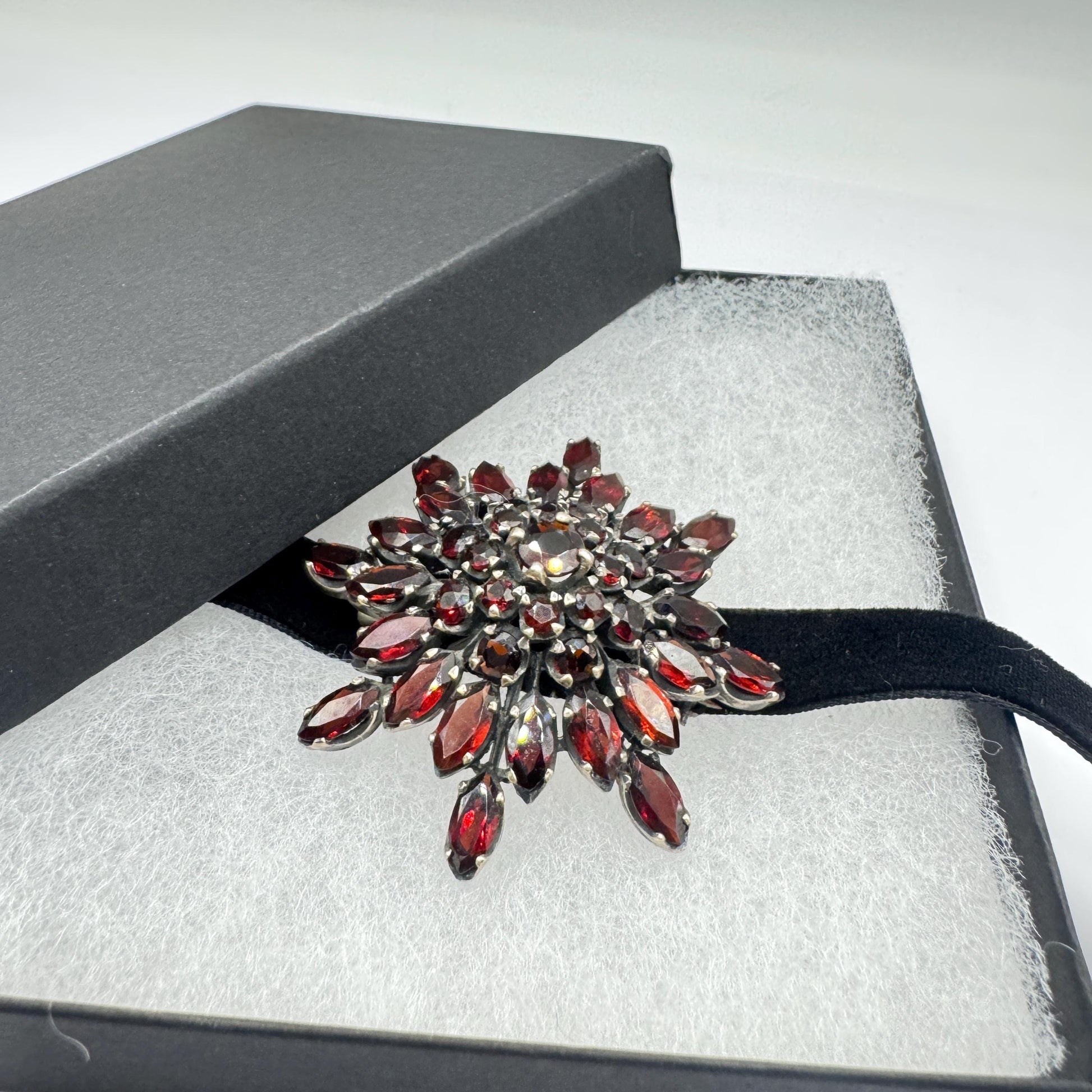 Vintage Red Bohemian Garnet 925 Sterling Silver Brooch