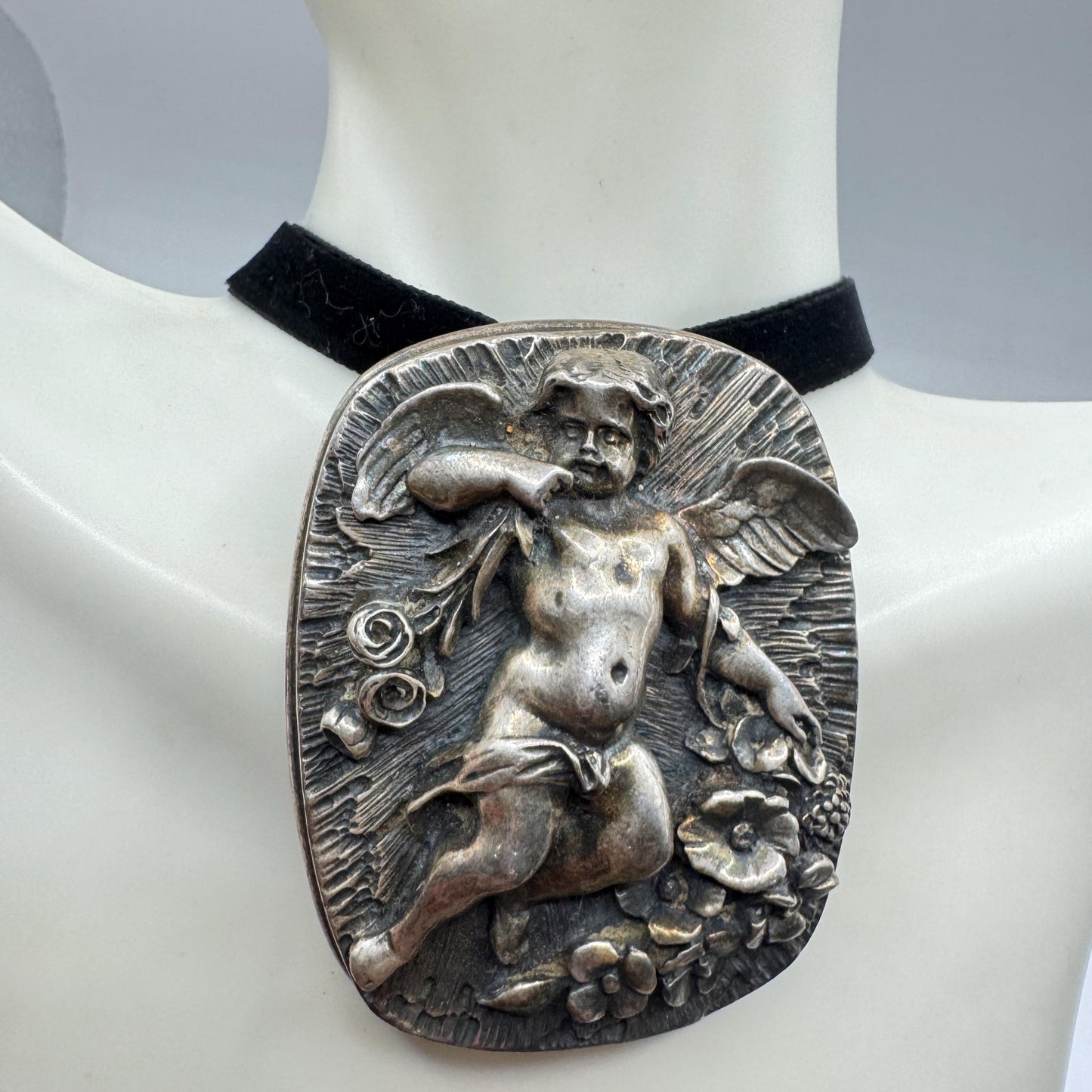 Vintage Deco 925 Sterling Silver Angel Cherub Brooch Pin