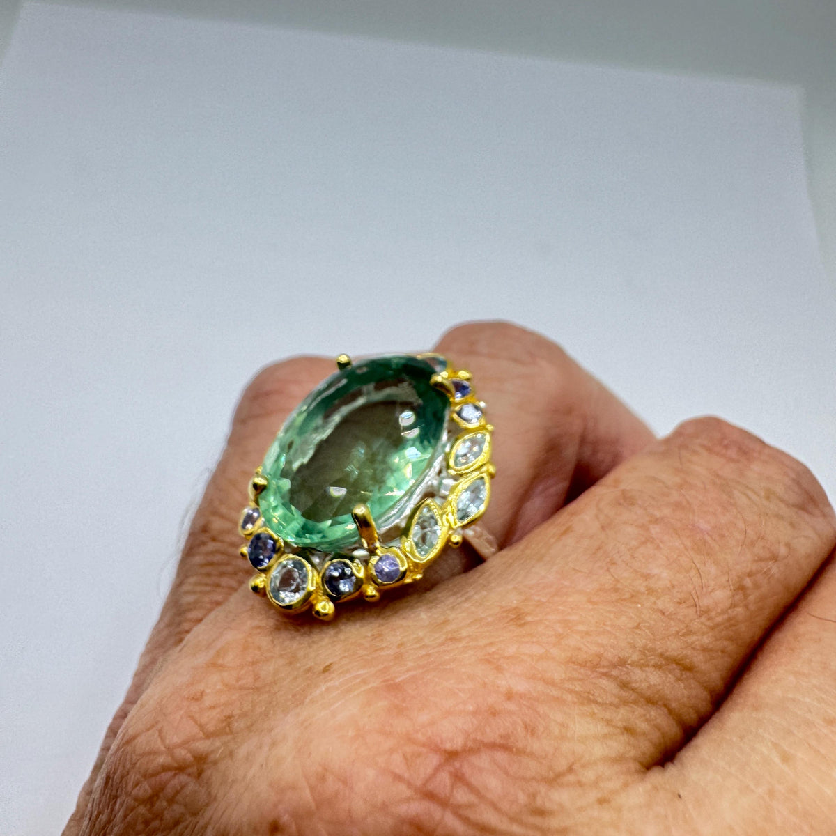 Vintage Handmade Genuine Green Flourite White Sapphire Setting 925 Sterling Silver Ring