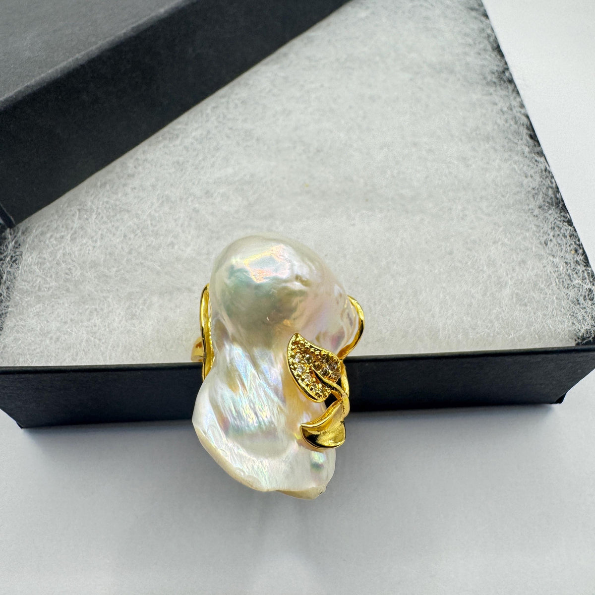 Vintage Biwa Pearl Ring Golden 925 Sterling Silver Cocktail Statement Adjustable