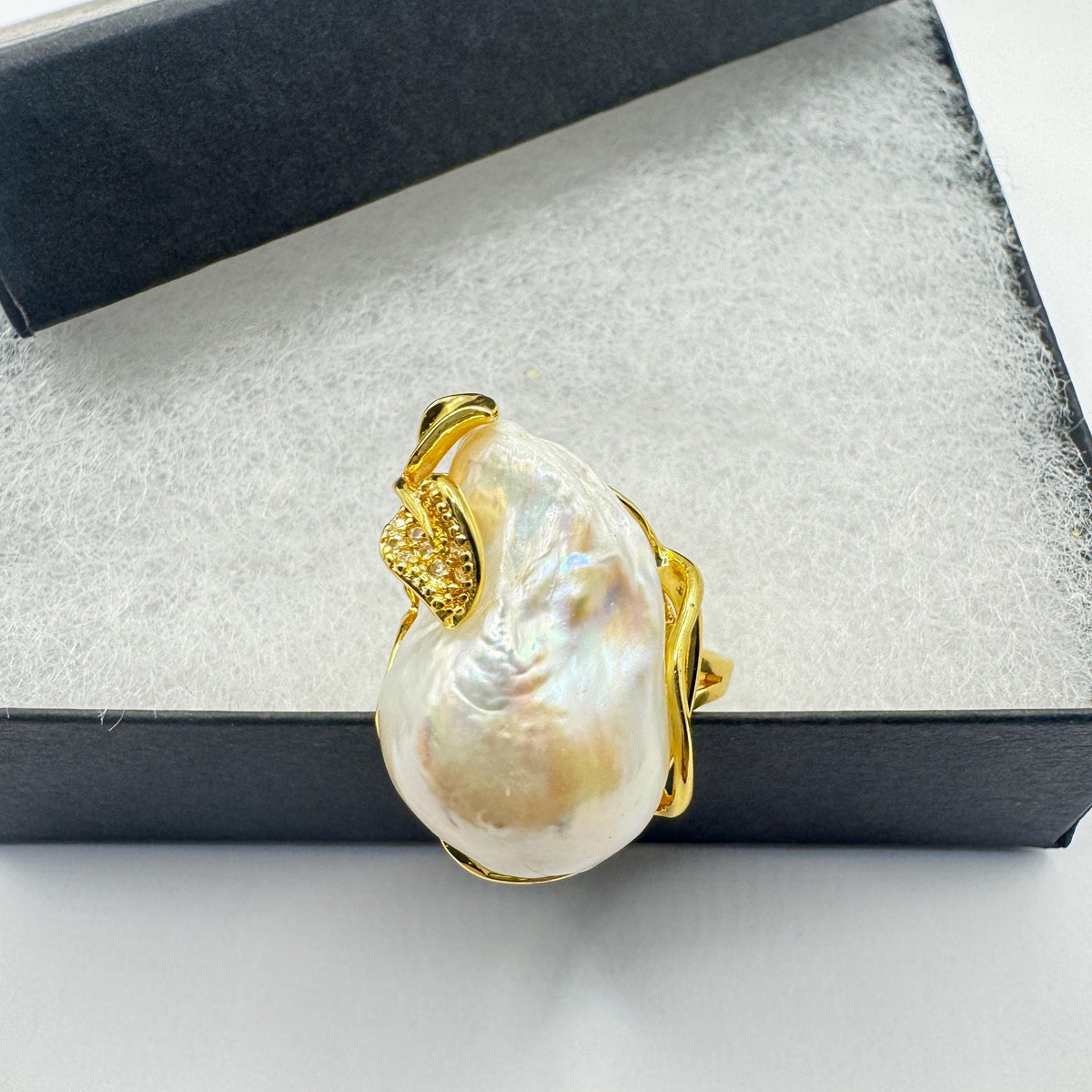 Vintage Biwa Pearl Ring Golden 925 Sterling Silver Cocktail Statement Adjustable