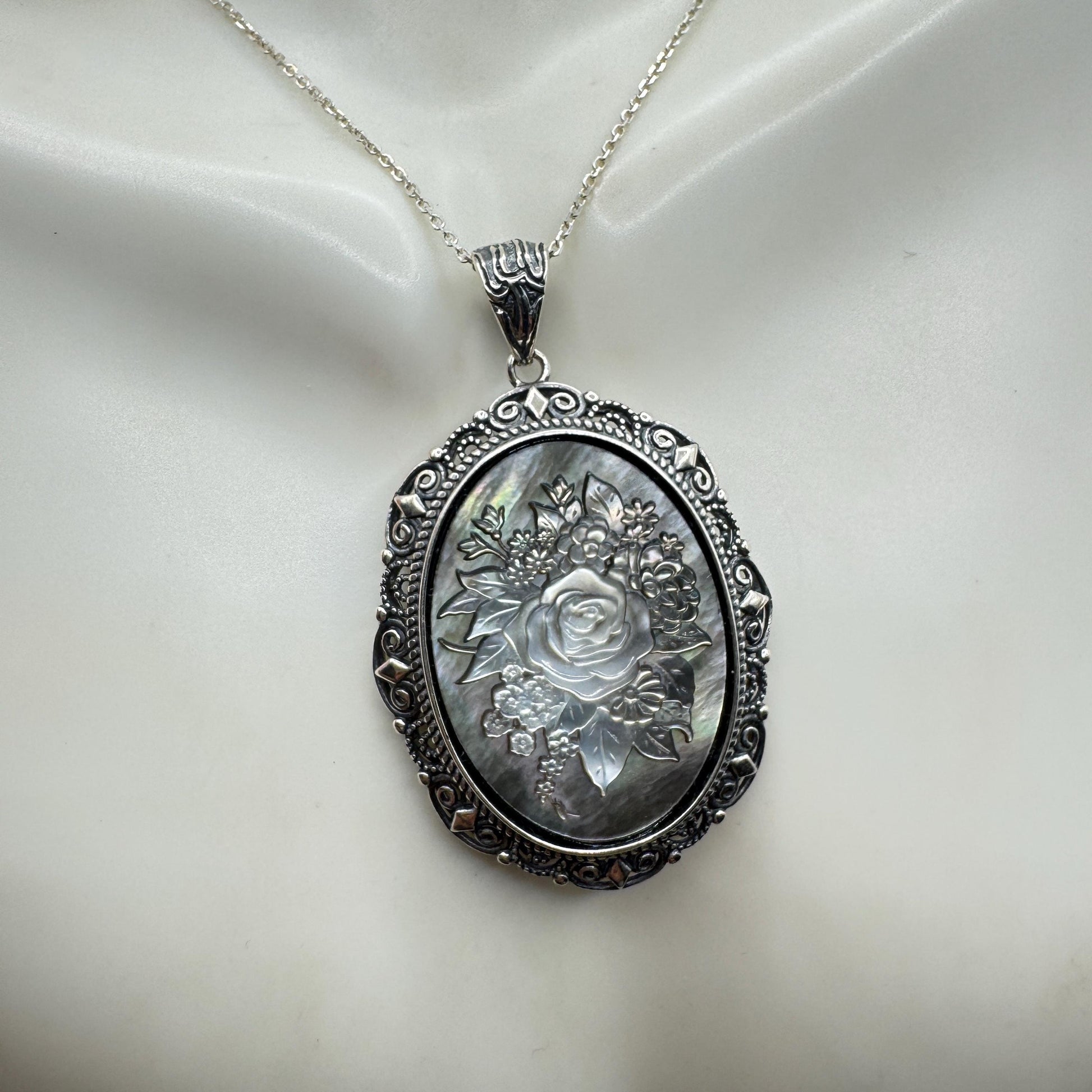 Vintage Rose Flower Cameo Yellow Golden 925 Sterling Silver Necklace Choker