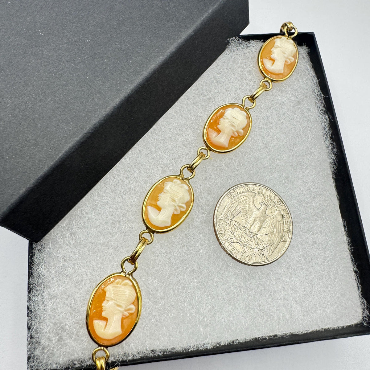 Vintage Cameo Bracelet Gold Filled