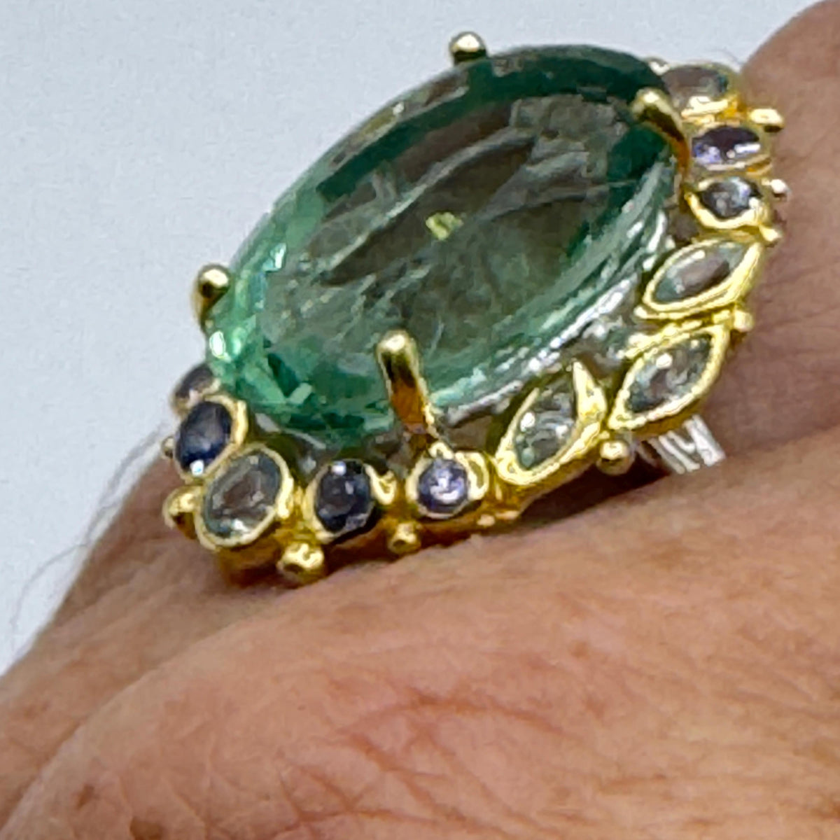 Vintage Handmade Genuine Green Flourite White Sapphire Setting 925 Sterling Silver Ring