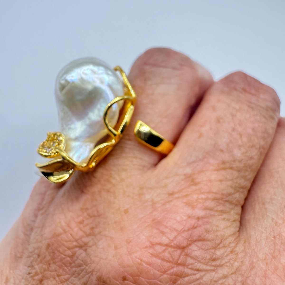 Vintage Biwa Pearl Ring Golden 925 Sterling Silver Cocktail Statement Adjustable
