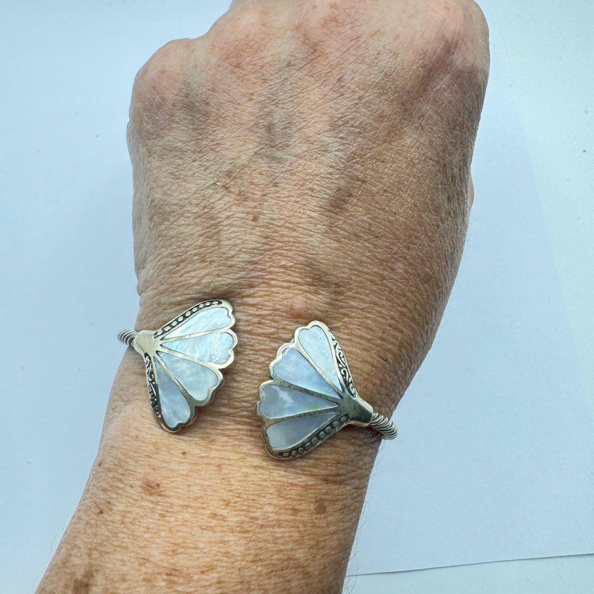 Vintage Mother of Pearl 925 Sterling Silver Cuff Bangle Bracelet