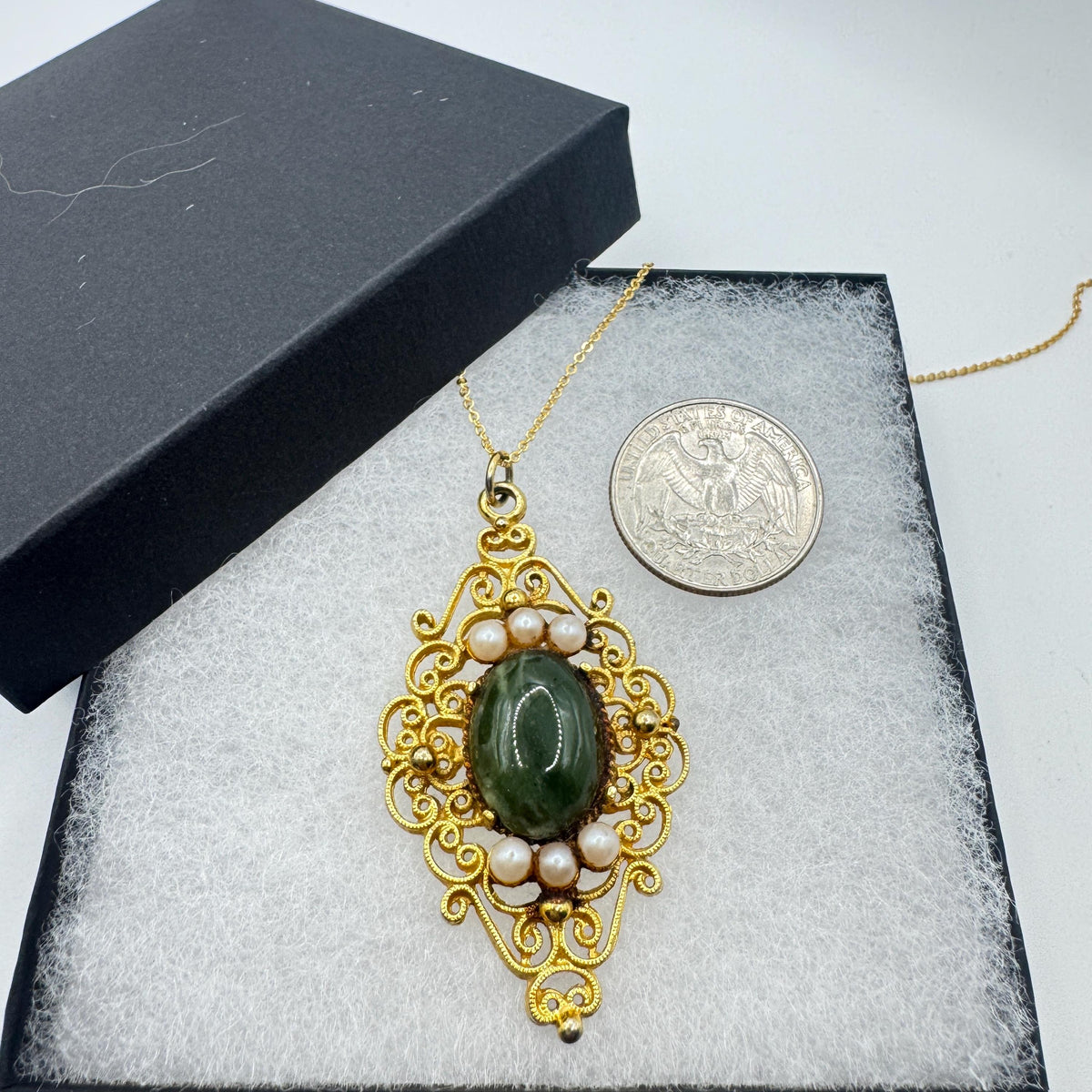 Vintage Green Jade Leaf Yellow Golden Filled Necklace