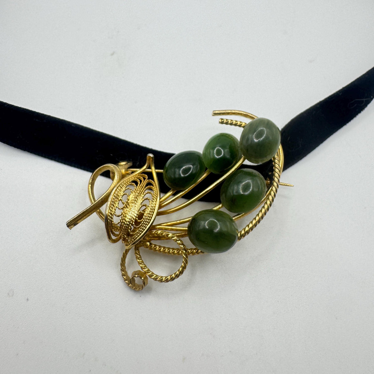 Vintage Green Jade Yellow Golden Filled Brooch Pin