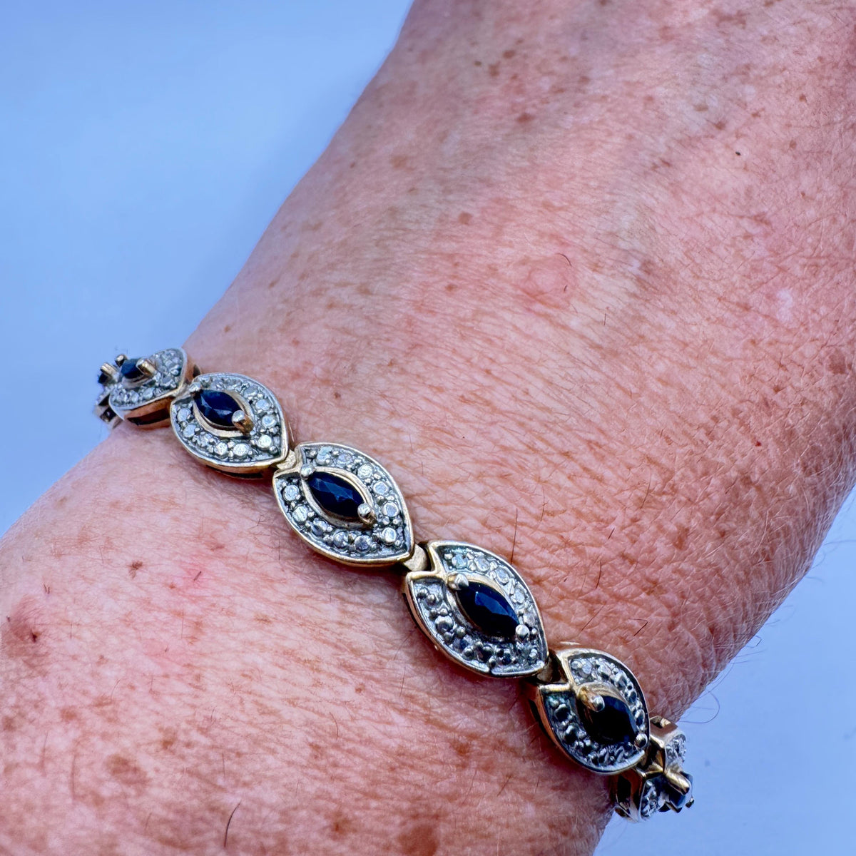 Vintage Deco Blue Sapphire Tennis Bracelet, Golden 925 Sterling Silver (7.25 Inch)