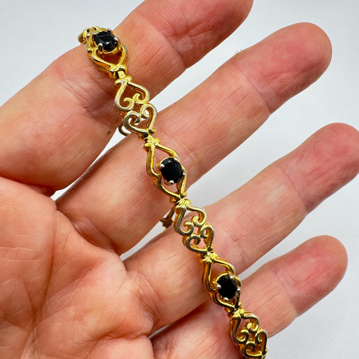 Vintage Deco Blue Sapphire Tennis Bracelet, Golden 925 Sterling Silver (7.5 Inch)