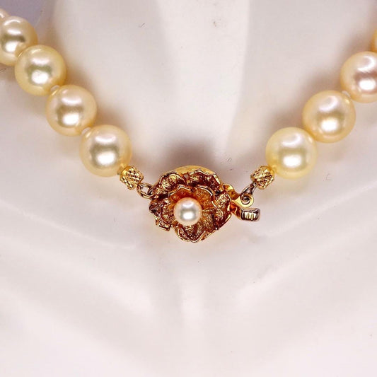 Vintage Cream Pearl 24 inch Necklace