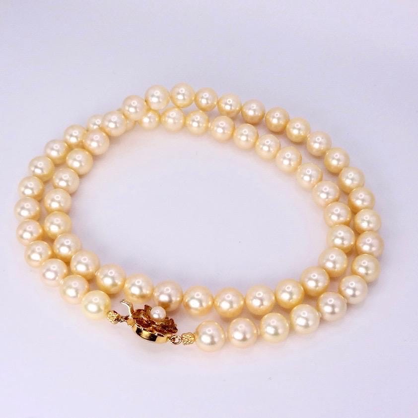 Vintage Cream Pearl 24 inch Necklace