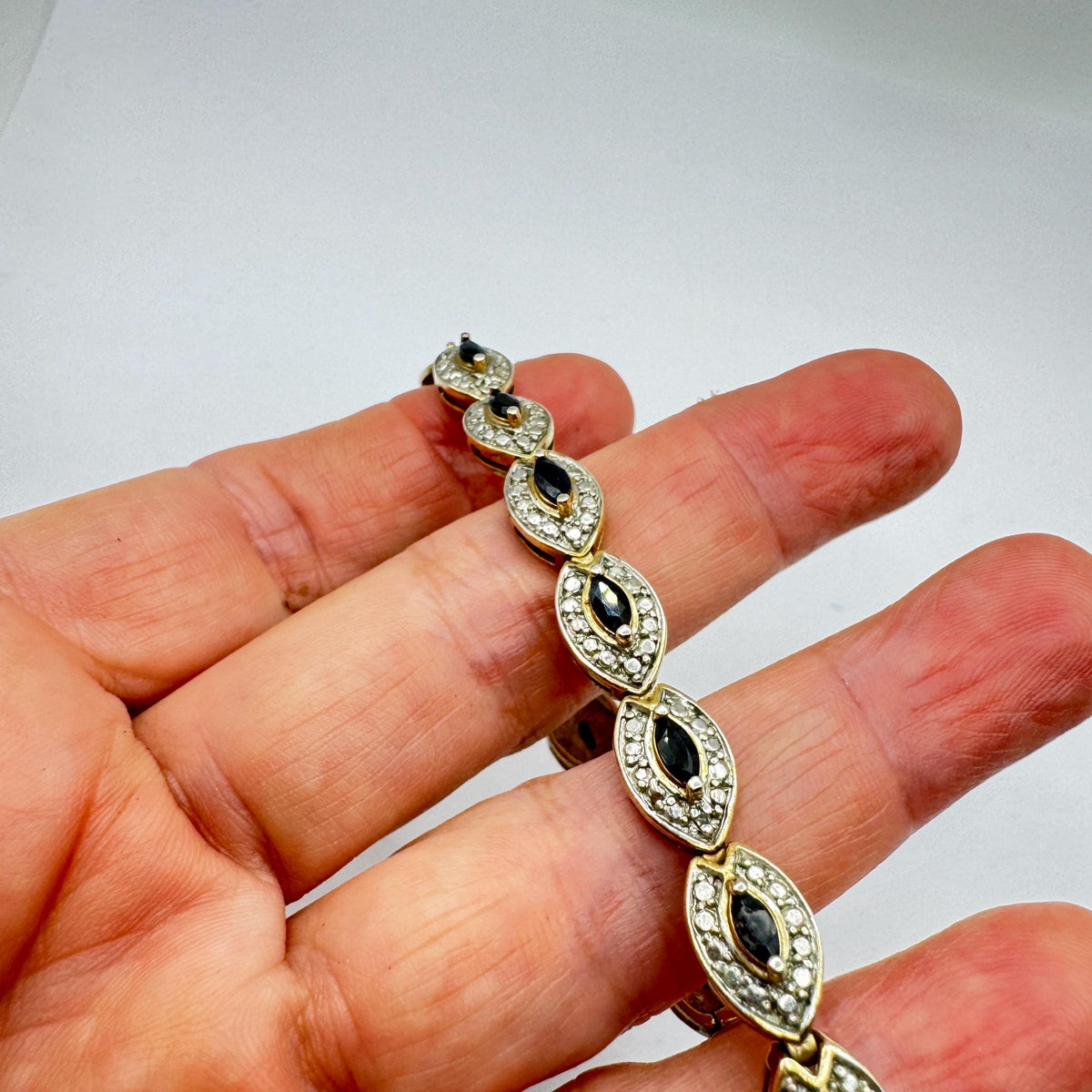 Vintage Deco Blue Sapphire Tennis Bracelet, Golden 925 Sterling Silver (7.25 Inch)