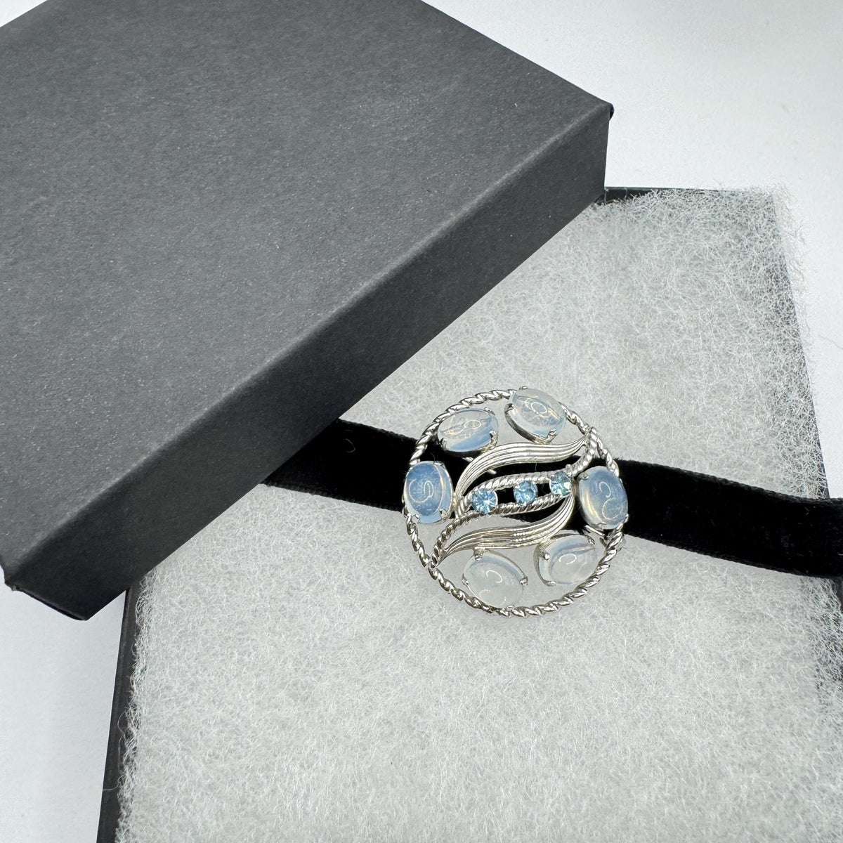 Vintage White Moonstone 925 Sterling Silver Rhodium Brooch Pin Necklace Black Velvet Choker