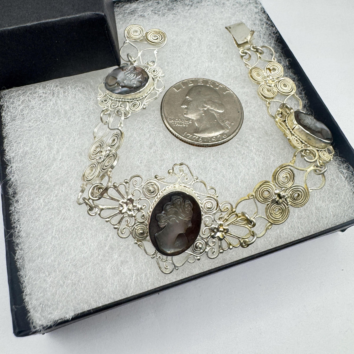 Vintage Abalone Cameo Bracelet 925 Sterling Silver 7 inches