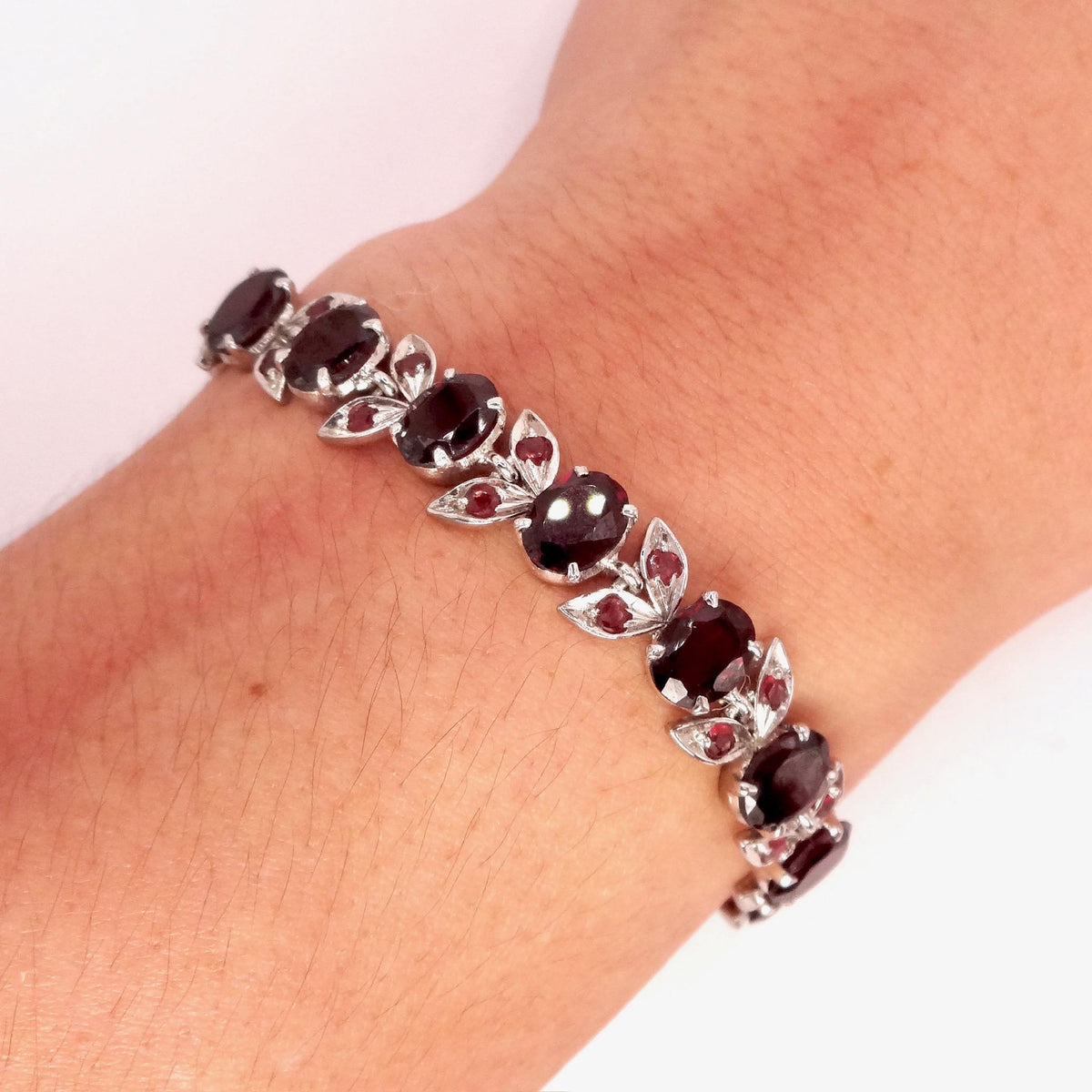 Vintage Bohemian Red Garnet Bracelet 925 Sterling Silver