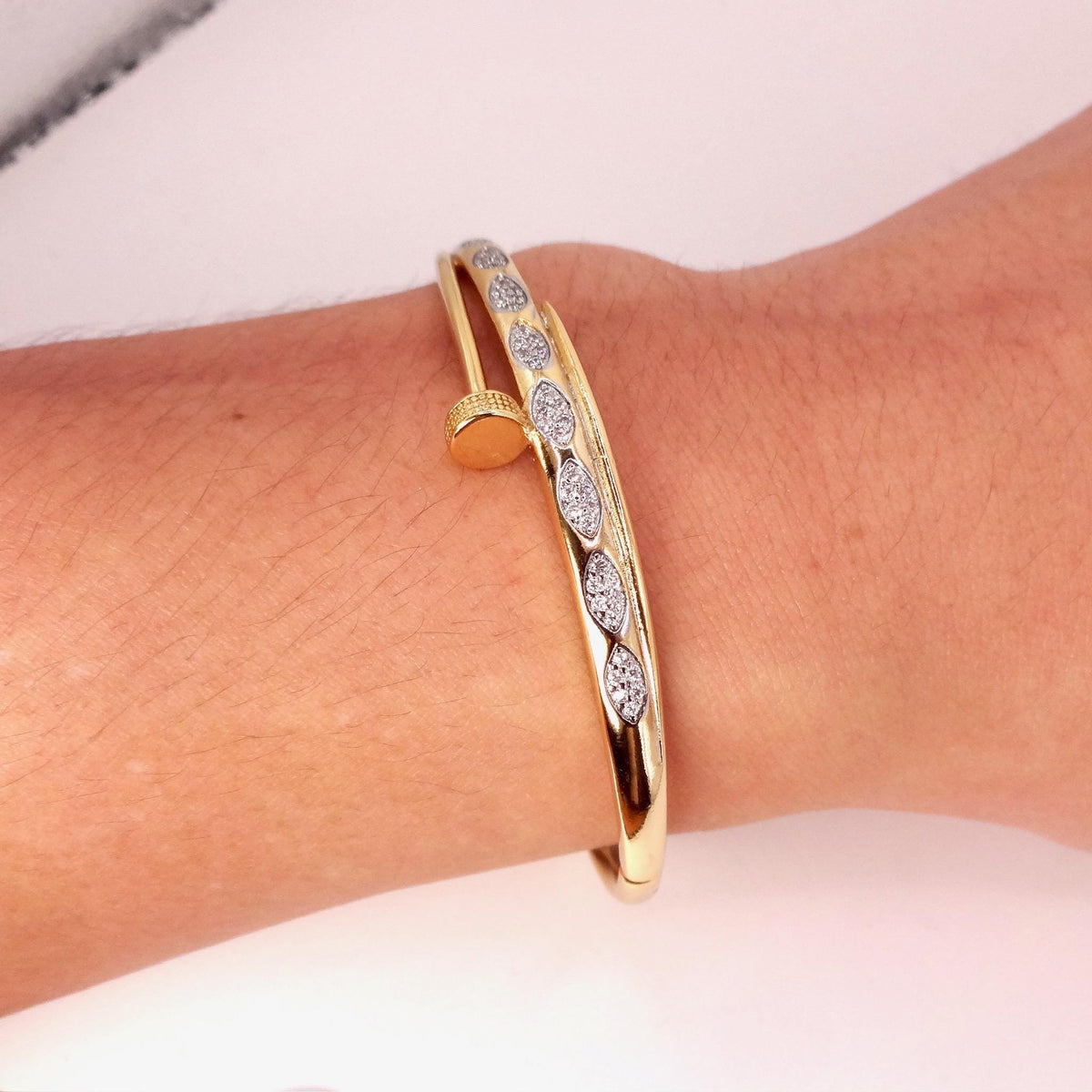 Vintage Snake Bangle Bracelet Gold filled Crystal detail