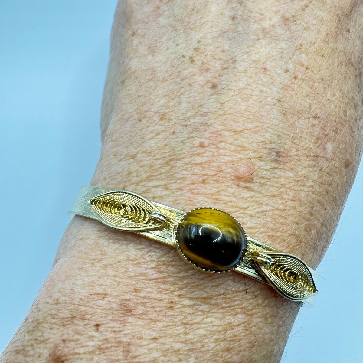 Vintage Tiger’s Eye Gold Filled Bracelet 7 Inches Genuine Gemstone