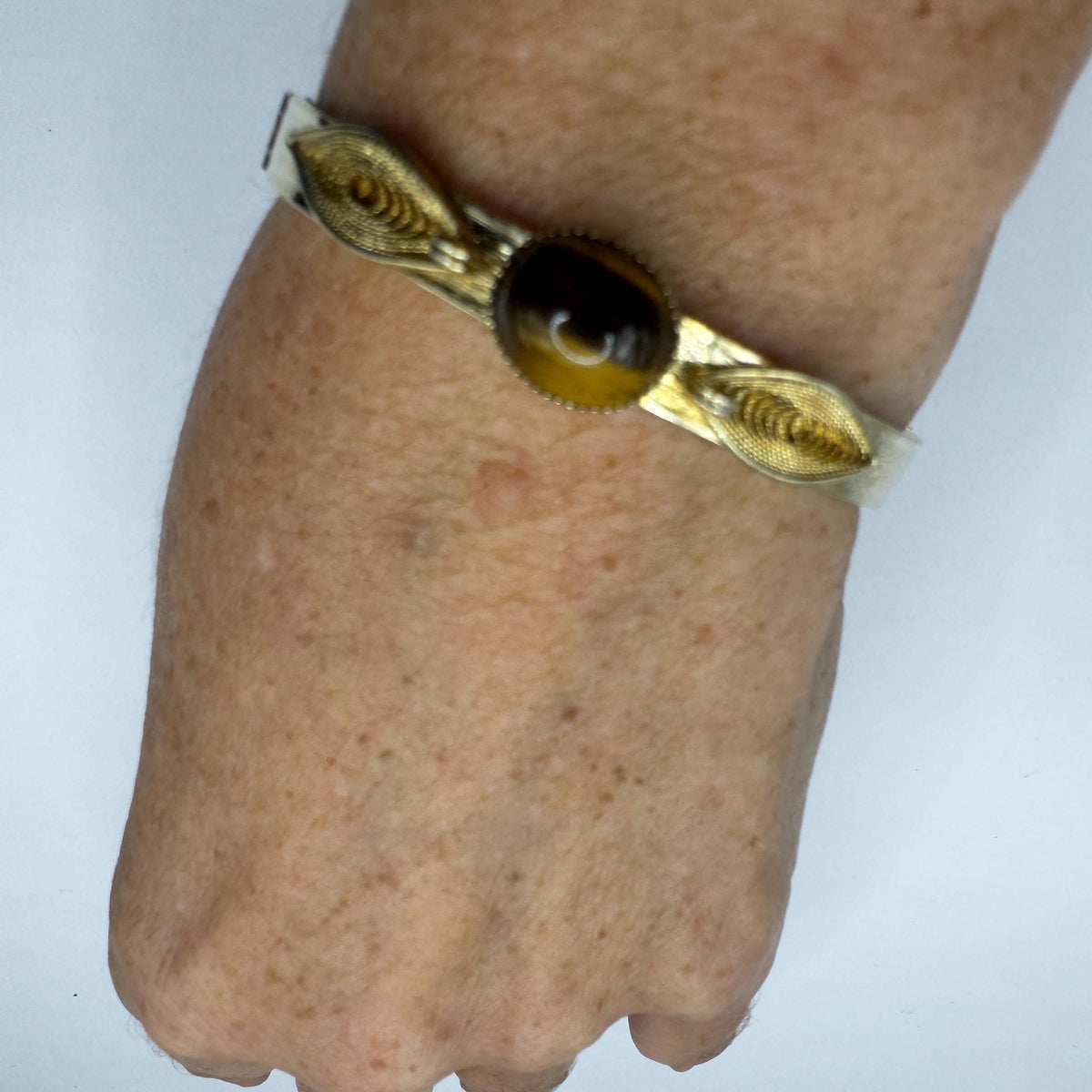 Vintage Tiger’s Eye Gold Filled Bracelet 7 Inches Genuine Gemstone