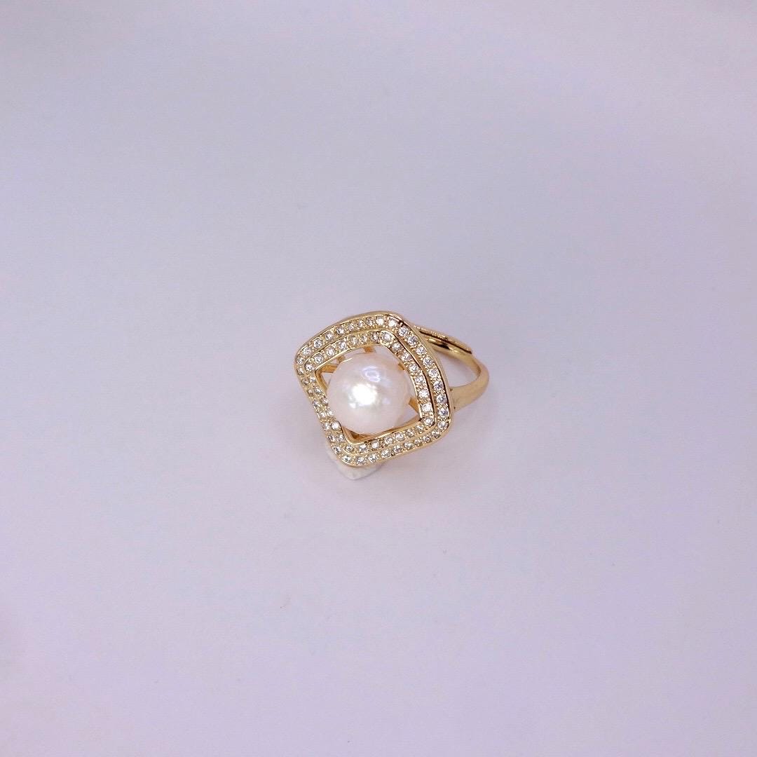 Vintage Biwa Pearl Ring Golden 925 Sterling Silver Cocktail Statement Adjustable