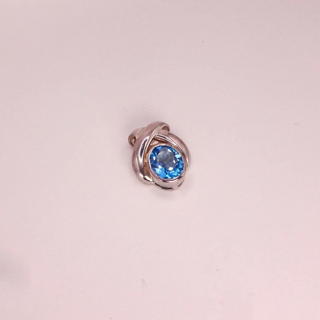 Vintage Genuine Blue Topaz 925 Sterling Silver Deco Choker Necklace Pendant