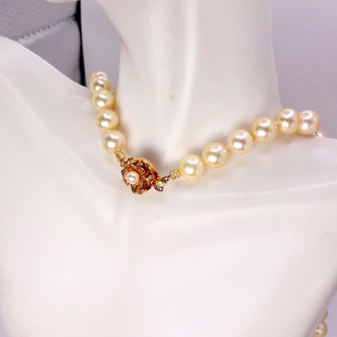 Vintage Cream Pearl 24 inch Necklace