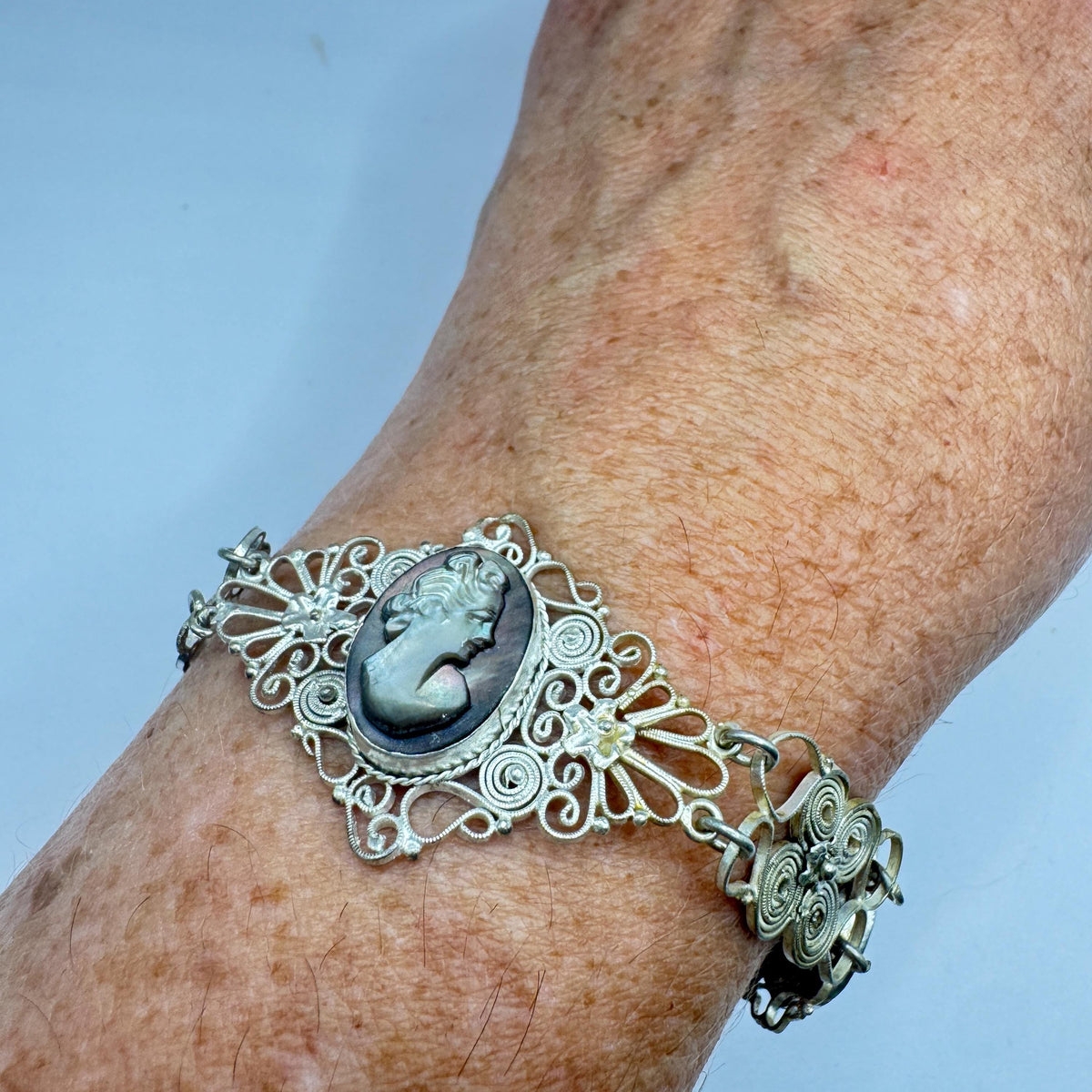Vintage Abalone Cameo Bracelet 925 Sterling Silver 7 inches