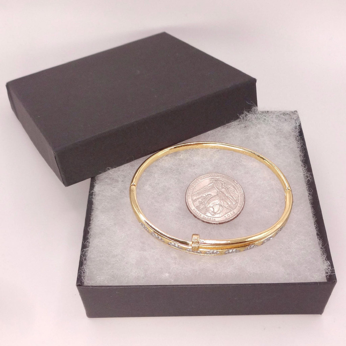 Vintage Snake Bangle Bracelet Gold filled Crystal detail