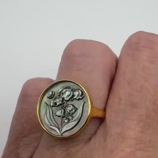 Vintage Lily of the Valley Abalone Cameo 925 Sterling Silver Ring