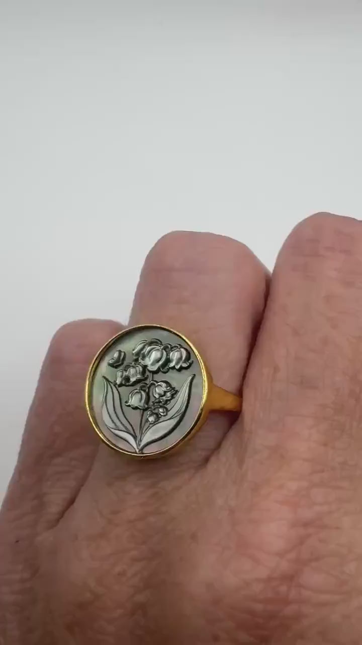 Vintage Lily of the Valley Abalone Cameo 925 Sterling Silver Ring