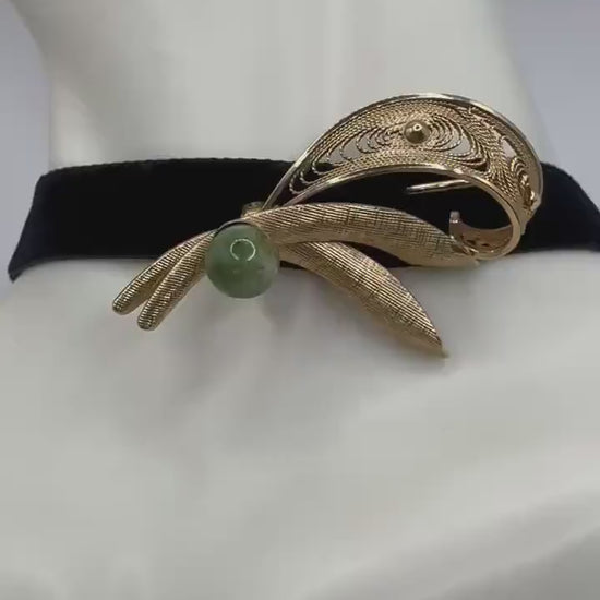 Vintage Green Jade Yellow Golden Filled Brooch Pin | black velvet choker