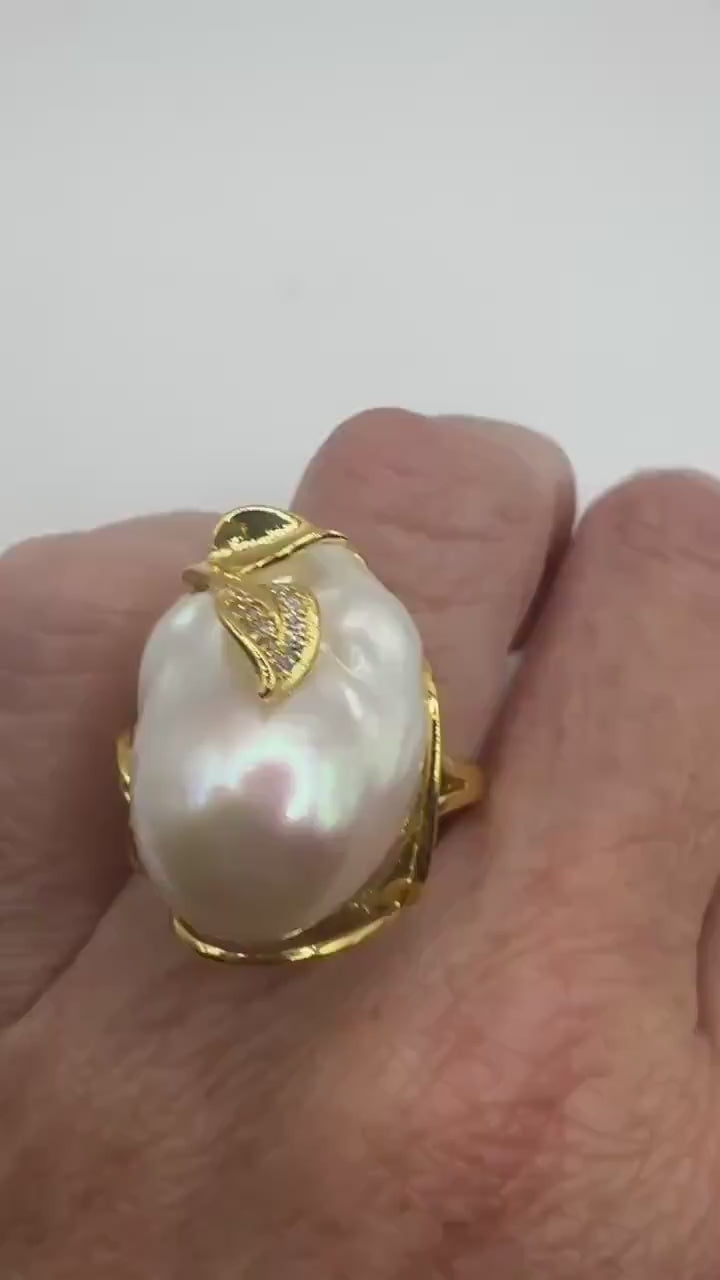 Vintage Biwa Pearl Ring Golden 925 Sterling Silver Cocktail Statement Adjustable